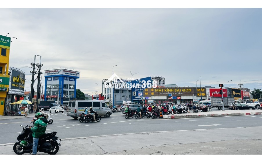 CƠ HỘI ĐẦU TƯ, NHÀ 132M², NGANG 5M, MẶT TIỀN KINH DOANH SẦM UẤT, BÌNH HÒA, CHỈ 5.6 TỶ